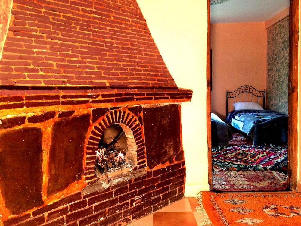 Gite Entre Les Vallees Tacheddirt Zewnętrze zdjęcie