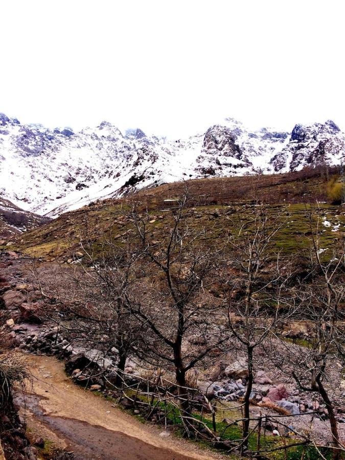 Gite Entre Les Vallees Tacheddirt Zewnętrze zdjęcie